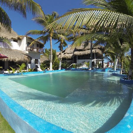 Marbella Eco Lodge Monterrico Exterior foto