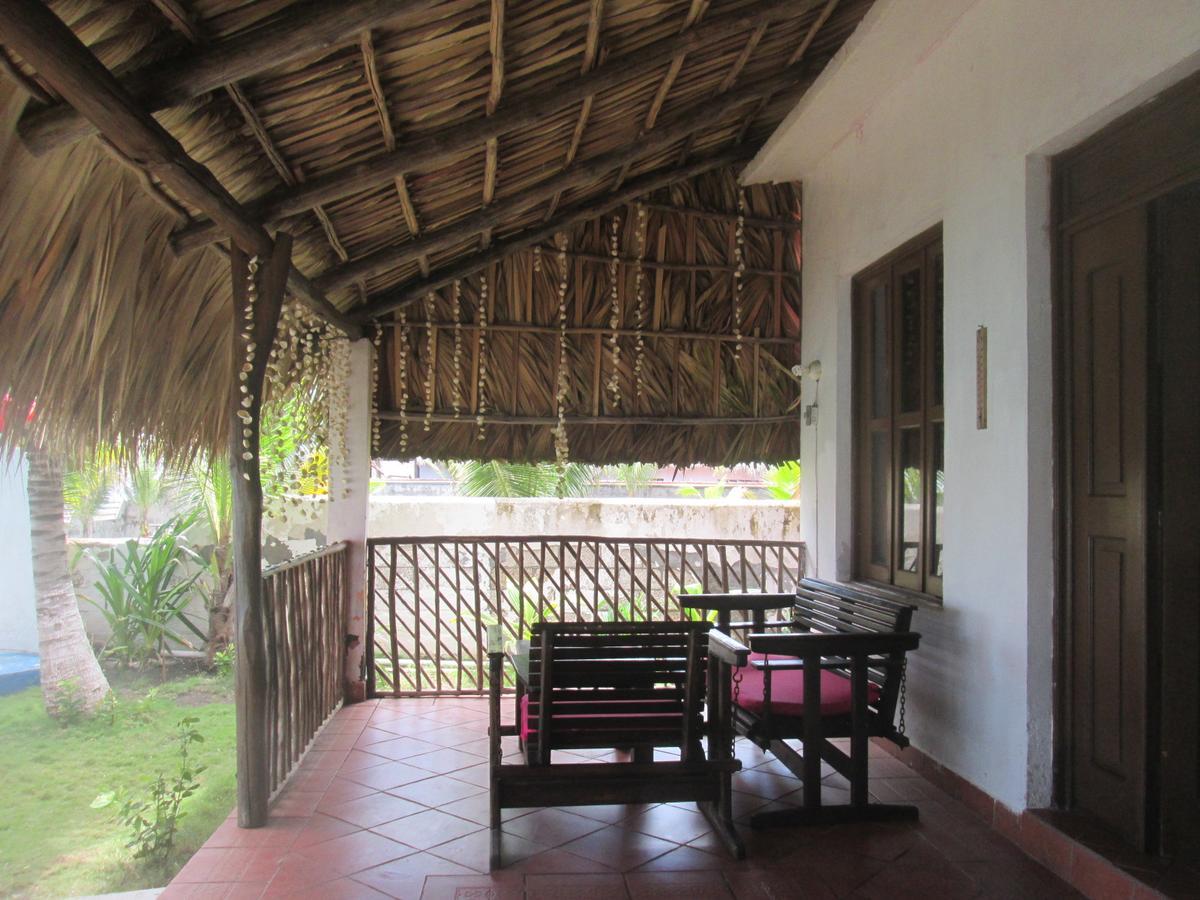 Marbella Eco Lodge Monterrico Exterior foto